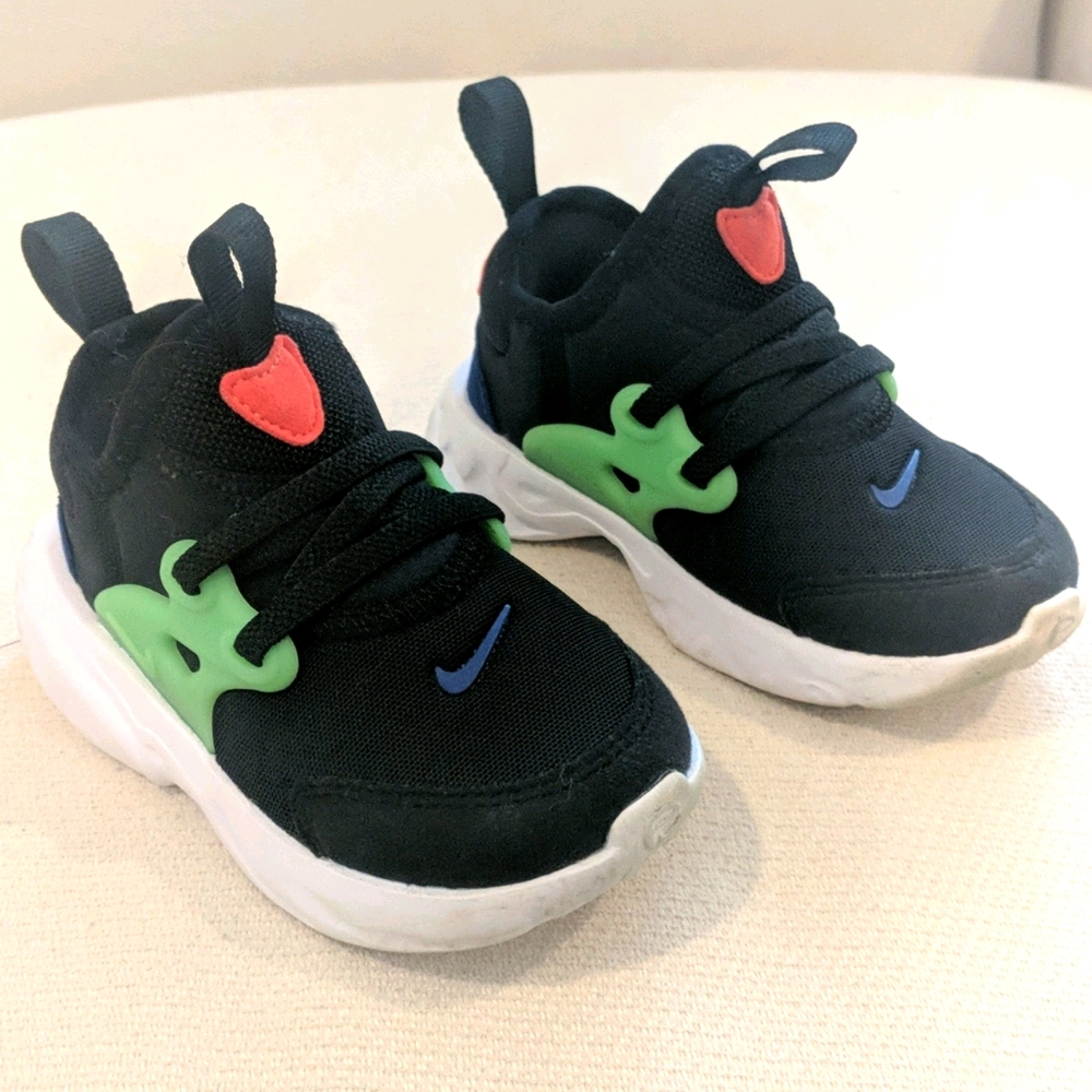 Nike Presto Toddler Sneakers size 6